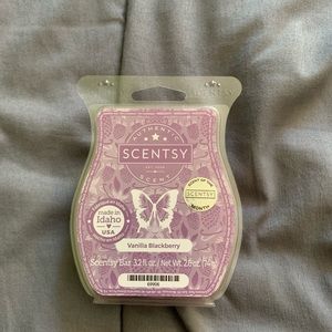 Vanilla blackberry wax